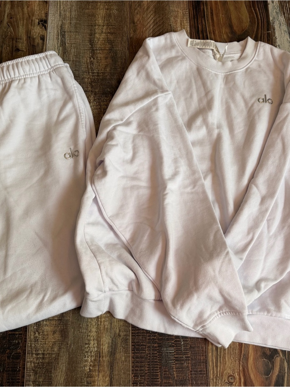 Alo accolade crew neck and sweats